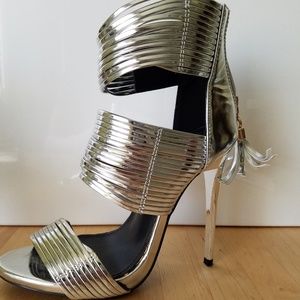 Sexy strappy stiletto NWOT